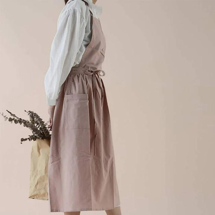 Cross-Back Cotton Kitchen Apron cross-back strap detail