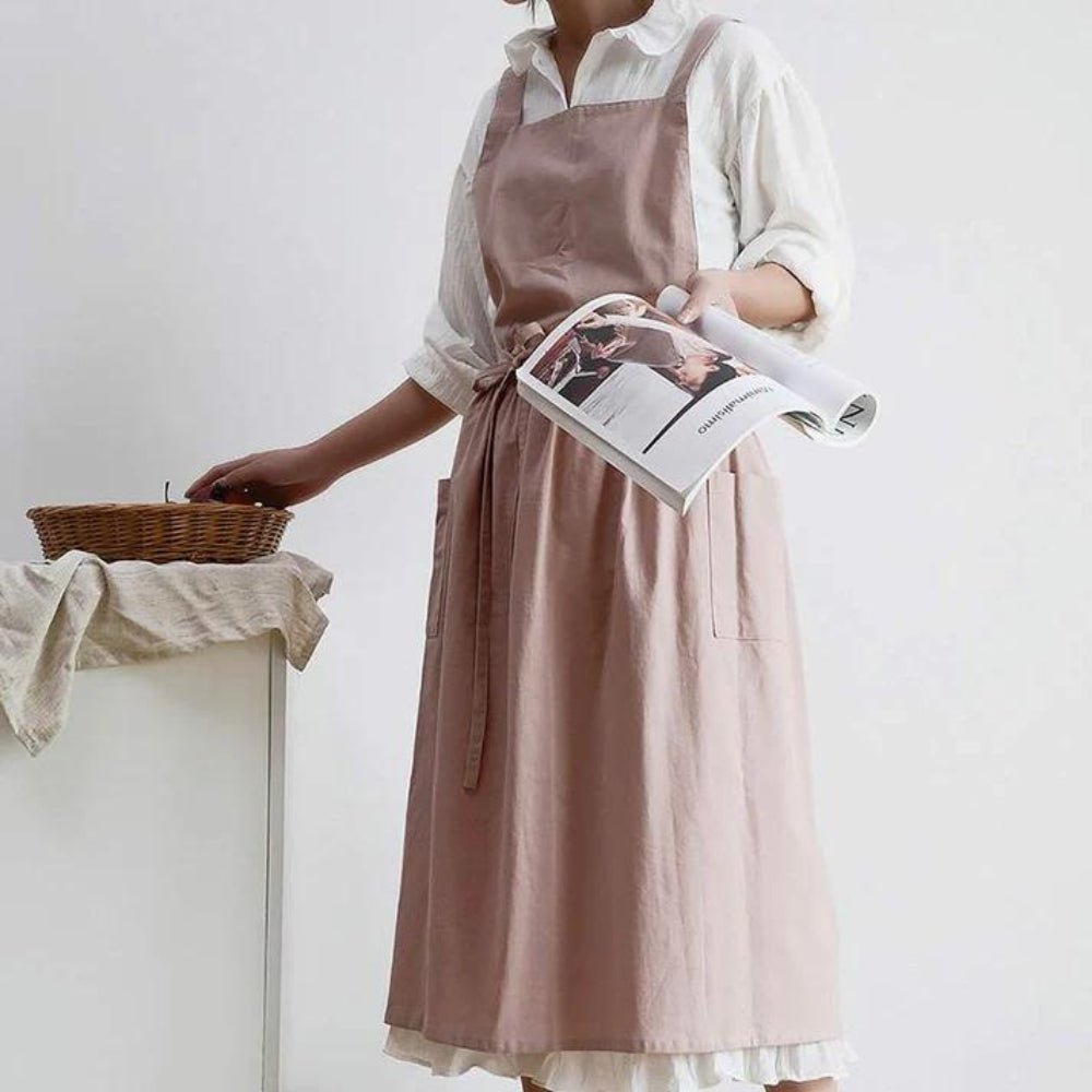 Cross-Back Cotton Kitchen Apron front pocket detail