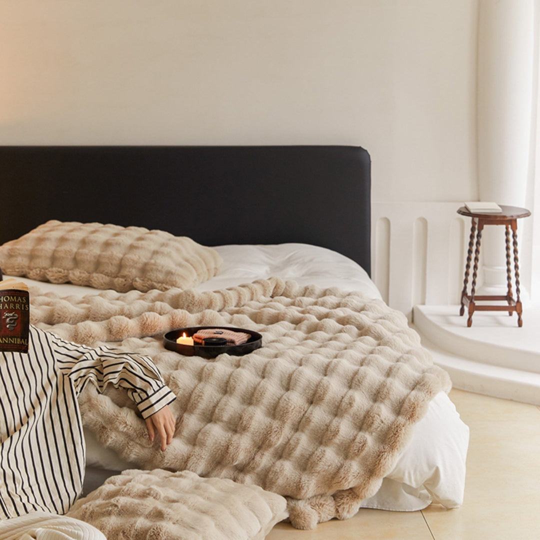 Fluffy Glam Faux Fur Blanket on bed lifestyle