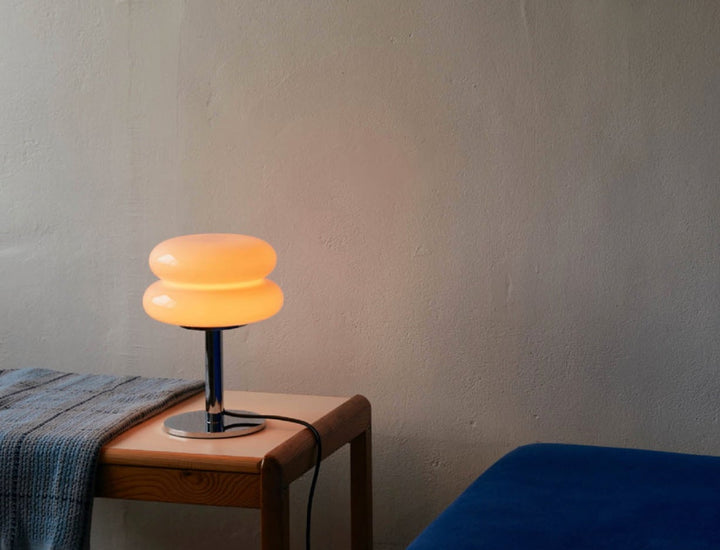 Peach Glass Snowman Table Lamp detail view