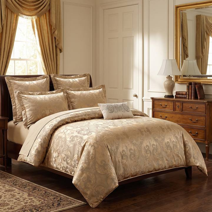 Gold Glamour Microfibre Duvet Set