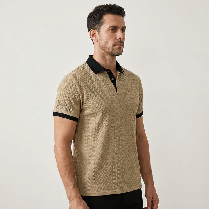 White Diagonal Jacquard Knit Polo collar detail