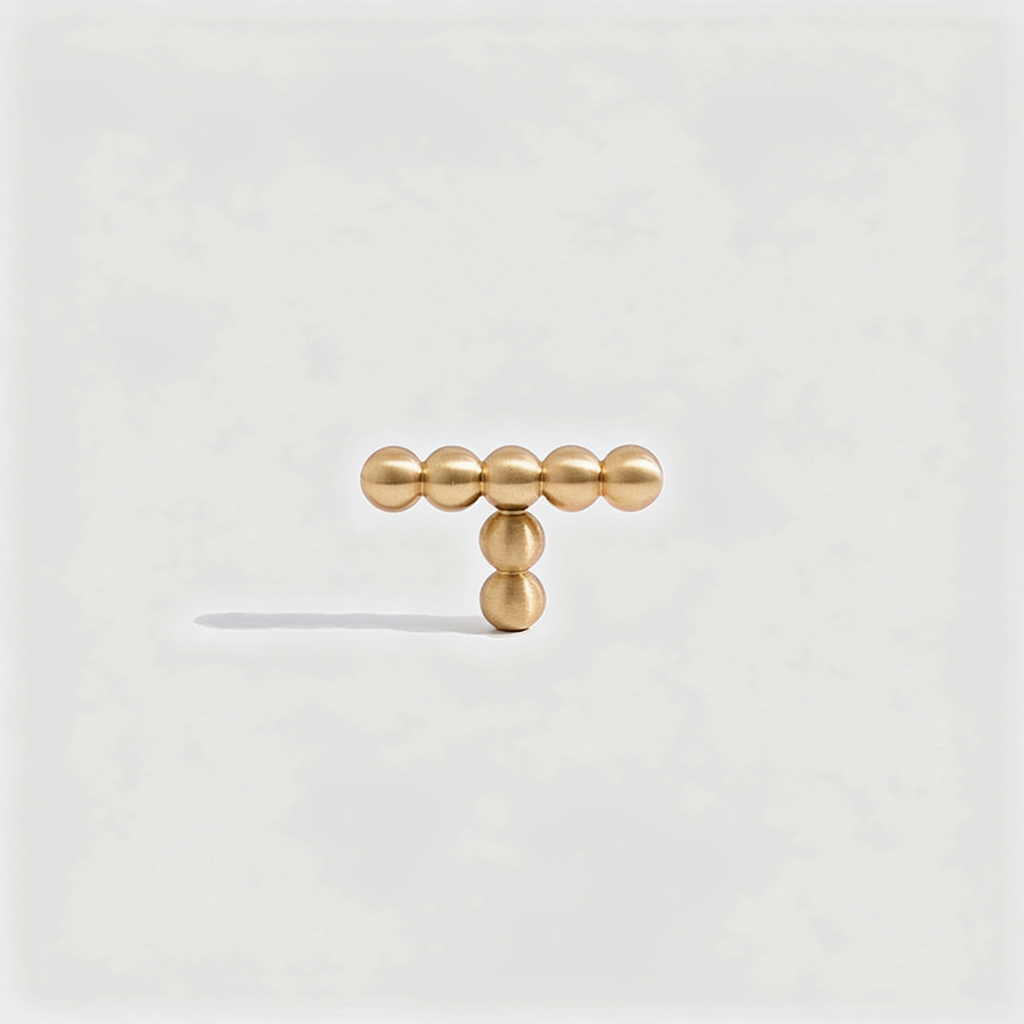 T Pull / Gold (clean, no text)