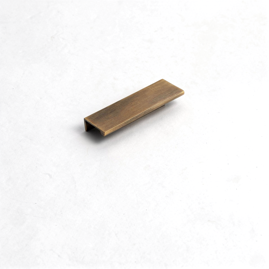 Antique Brass 64/80mm (clean, no text)