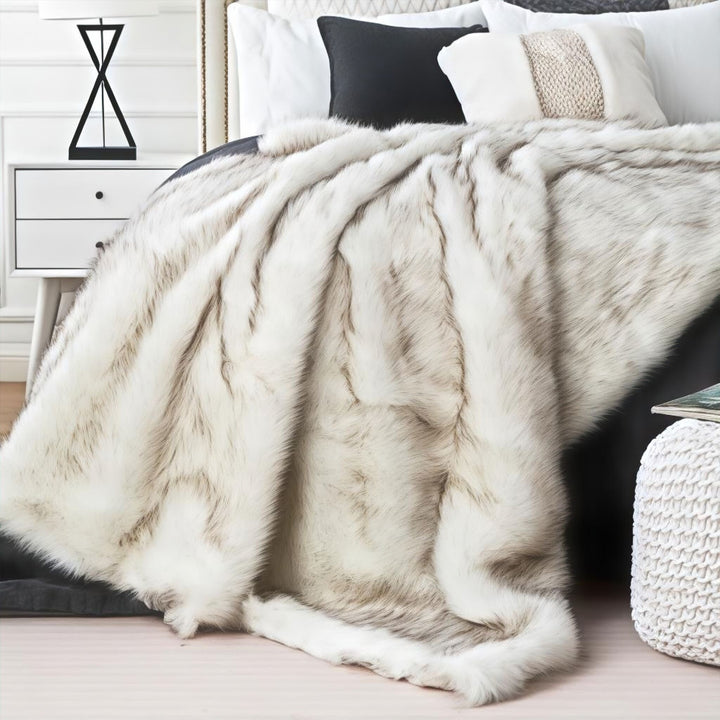 Hotel-Style Faux Fur Throw Blanket texture detail
