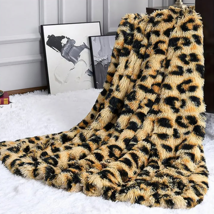 Leopard Print Faux Fur Throw texture detail