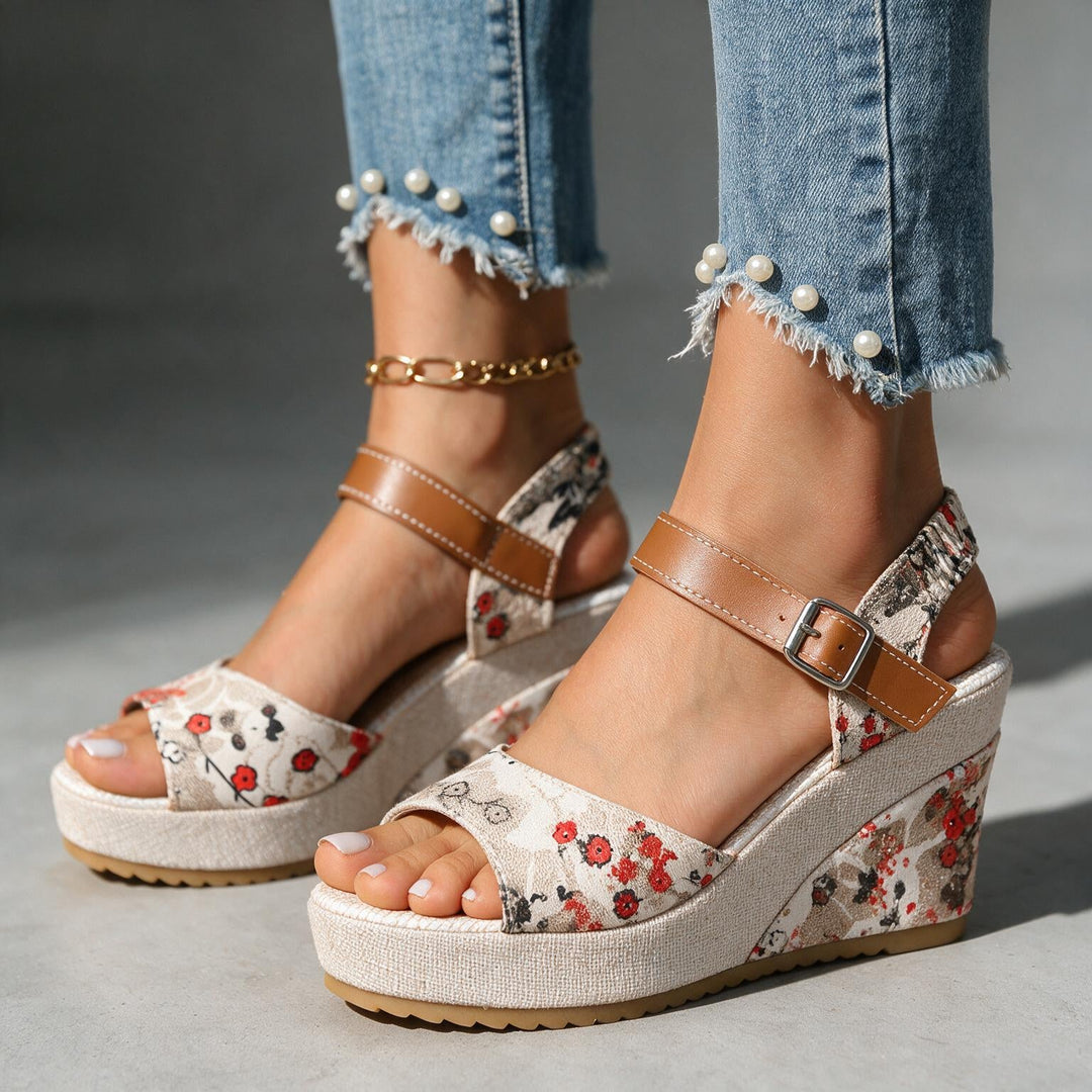 Multicolor Daisy Heels detail