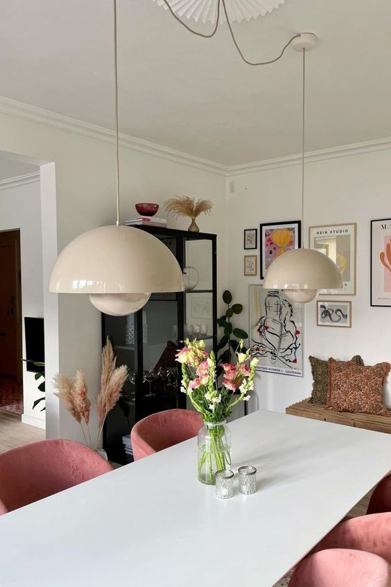 Mushroom Dome Pendant Light socket detail