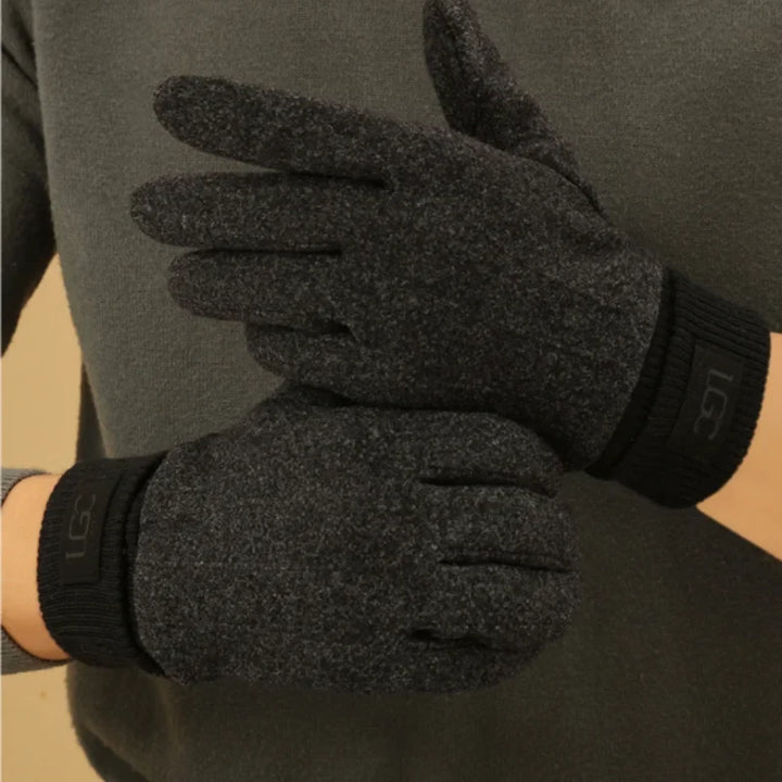 Cashmere blend touchscreen gloves, palm view