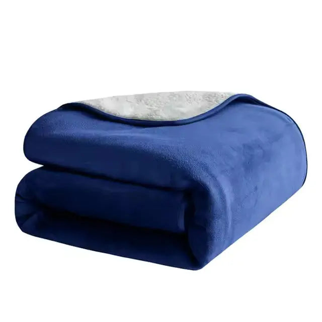 Reversible Waterproof Pet Blanket lamb fleece side detail