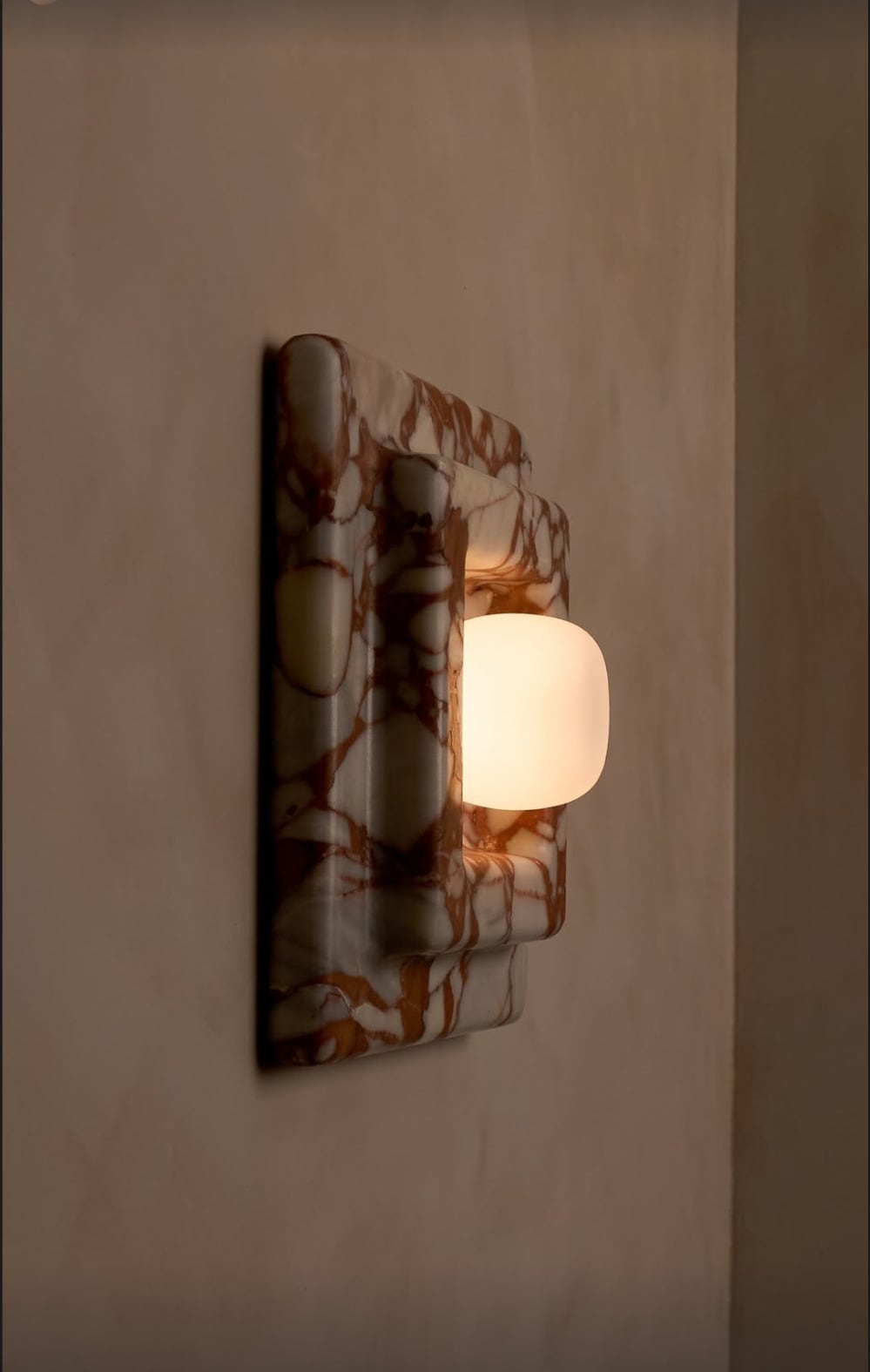 Round Marble Wall Sconce detail view