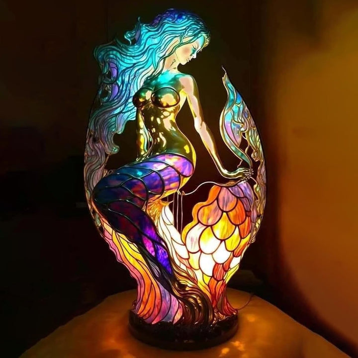Stained Glass Style Animal Table Lamp close-up
