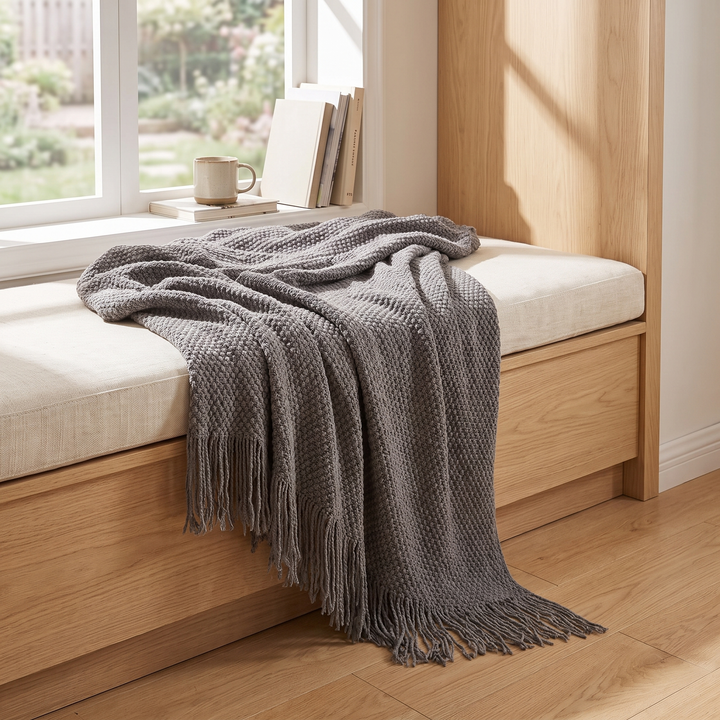 Tasseled Acrylic Knit Throw Blanket weave texture detail