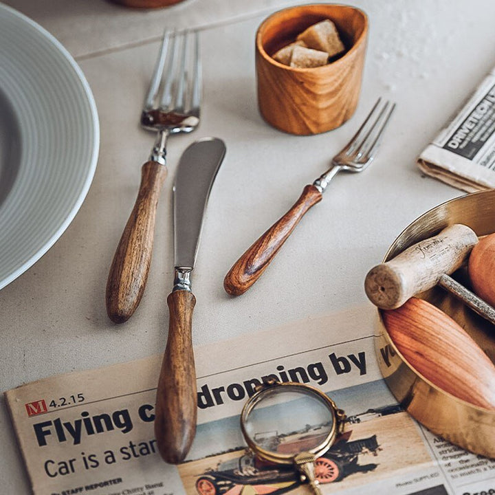 Premium Stainless Steel Cutlery Set: Durable, Stylish, Ergonomic Dining Experience