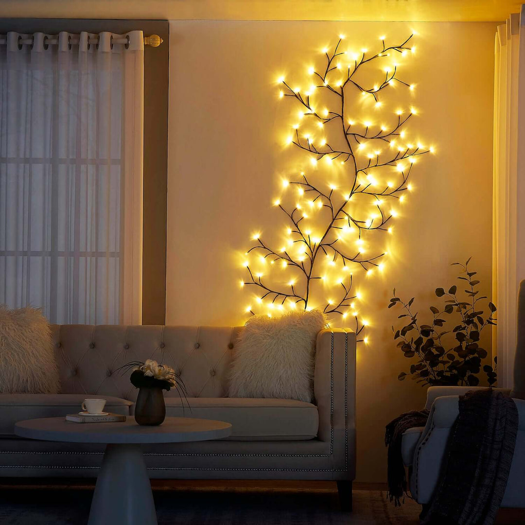 Moldable Copper Vine Light lit detail